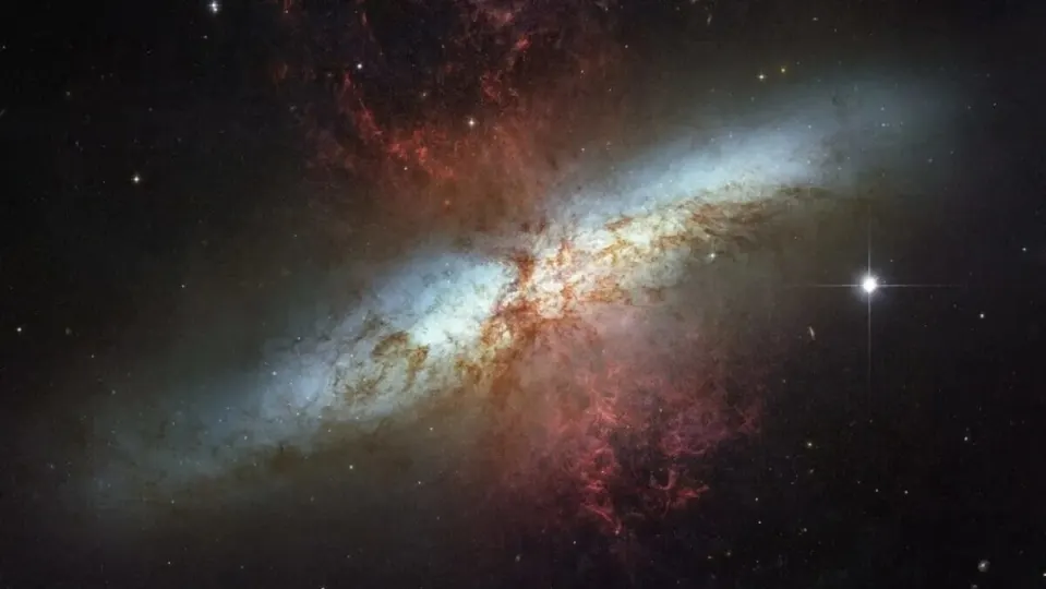 NASA can’t believe it: a galaxy without stars.