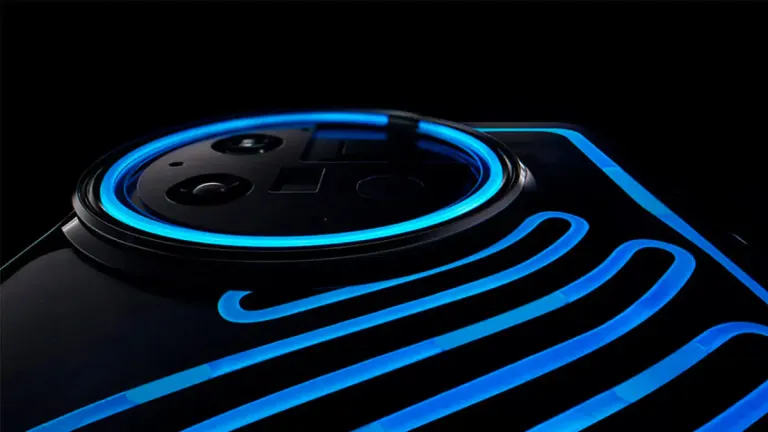 OnePlus 11 Concept, transparente  y con refrigeración líquida, ¡el movil que está causando sensación en el MWC 2023!