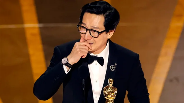 El emotivo discurso de Ke Huy Quan al ganar el Oscar por Todo a la vez en todas partes