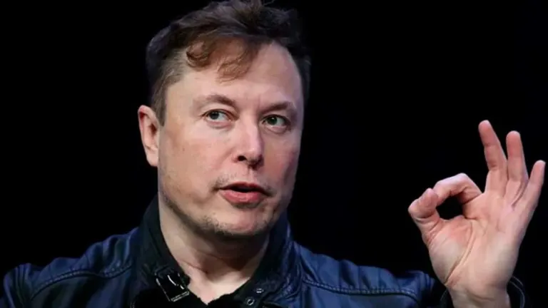 Bajada de pantalones de Elon Musk con los verificados de Twitter