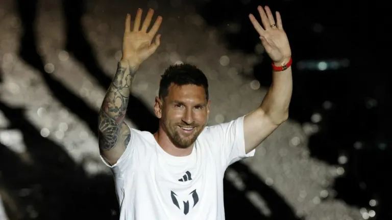 Ver el debut de Messi con el Inter de Miami cuesta tanto como comprarte una casa en España