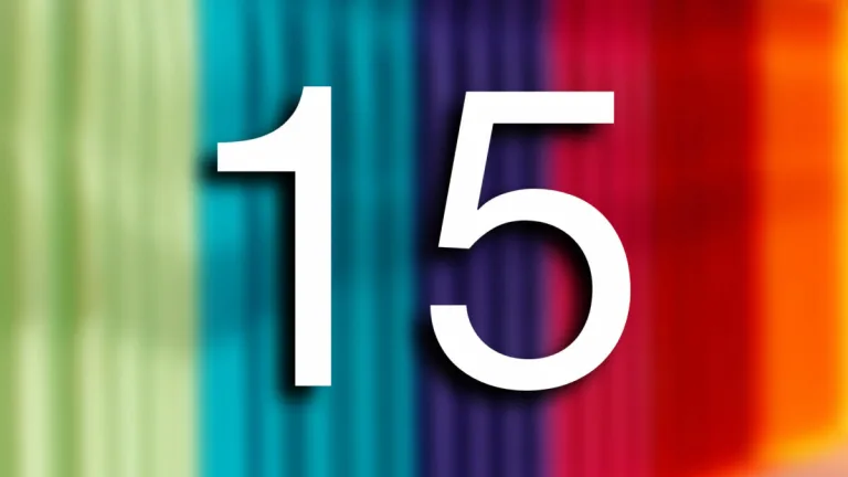 Esta foto filtra los colores reales de los iPhone 15: nada de renders, pero sí sorpresas