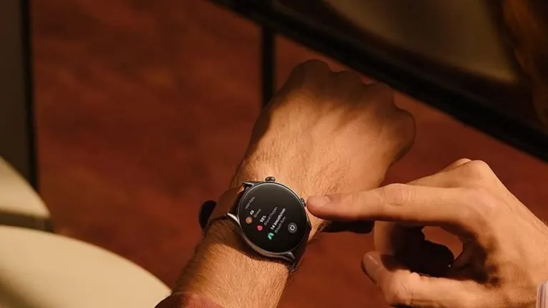 El mejor smartwatch de Amazfit toca fondo en Amazon con un cupón especial