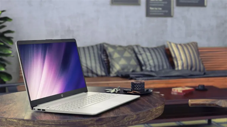 El ordenador portátil de HP perfecto para trabajar y estudiar tira su precio con 250 euros de descuento
