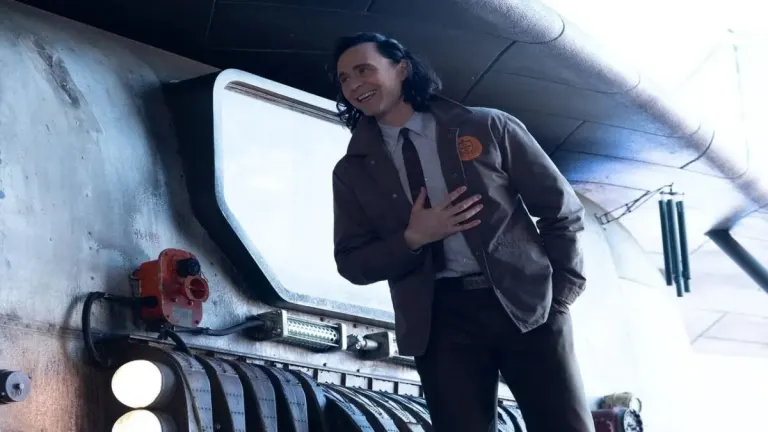 ¿Veremos alguna vez a Tom Hiddleston como Loki de nuevo, escuchándolo a él mismo?