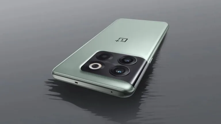 Con una rebaja cercana a los 300 euros, ahora puedes hacerte con este móvil de gama media de OnePlus