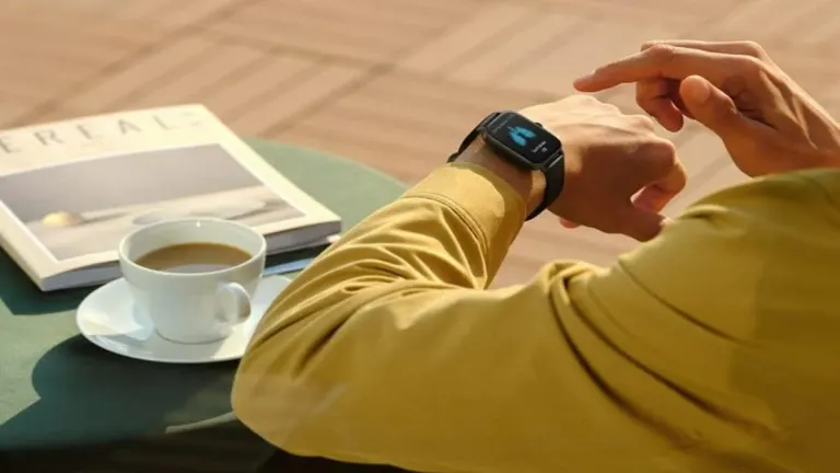 Por poco más de 100 euros: este smartwatch cae de precio a un nuevo mínimo en Amazon