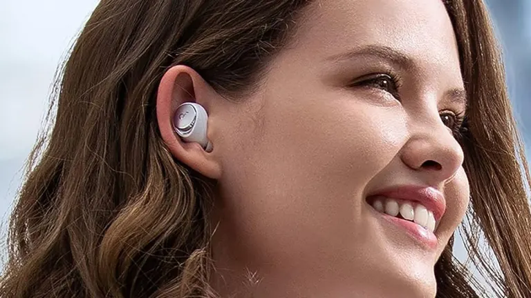 Estos auriculares Bluetooth Soundcore tienen una gran autonomía y cancelación de ruido, además de un precio rebajado