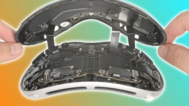 Desmontan el Apple Vision Pro: esto es lo que esconde en su interior