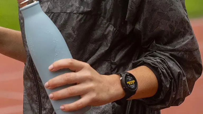 Garmin tiene uno de los mejores smartwatches deportivos del mercado y este tiene una rebaja de más de 100 euros