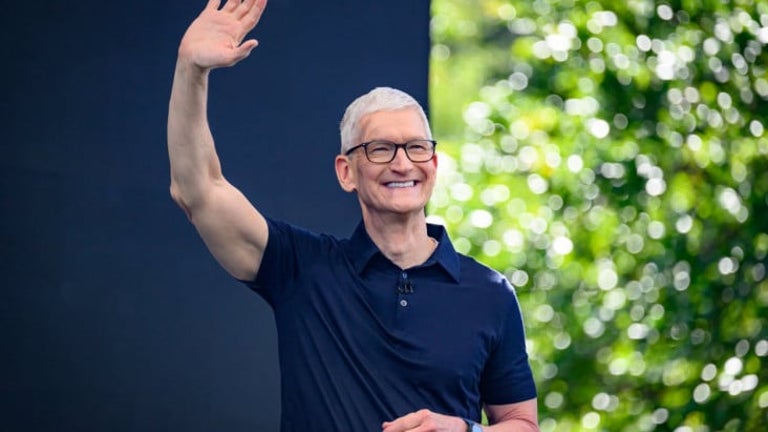 Tim Cook se despide de su…