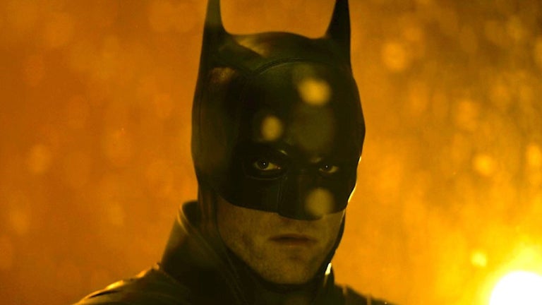 Robert Pattinson solo tie…