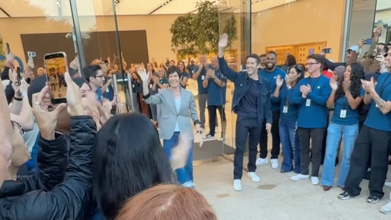 iPhone Duo ya está a la v…