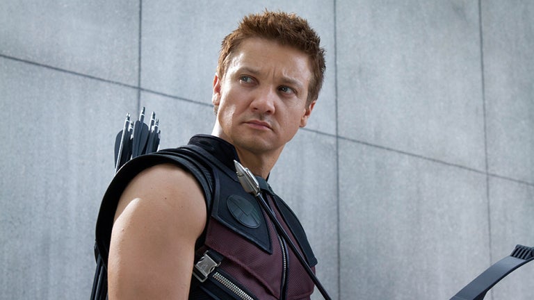 Jeremy Renner enfría Aven…