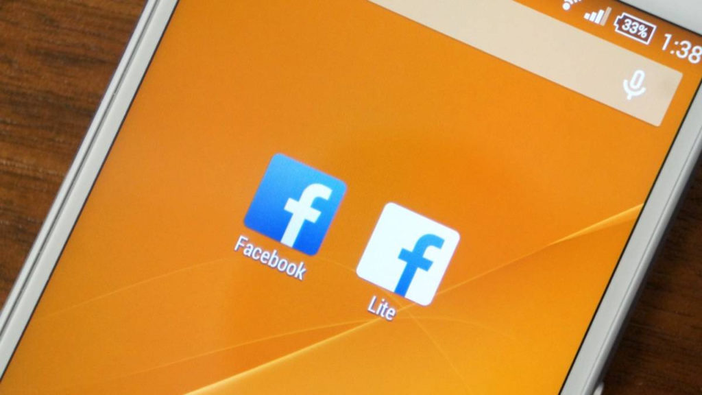 Facebook vs Facebook Lite…