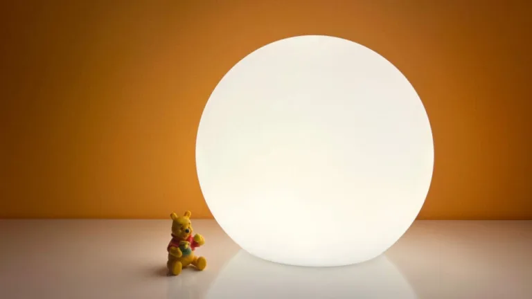 Eve Flare Review: Illuminating Any Room with the HomeKit Light Sphere