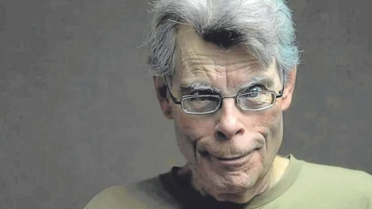 Image of article: Stephen King Welcomes the…
