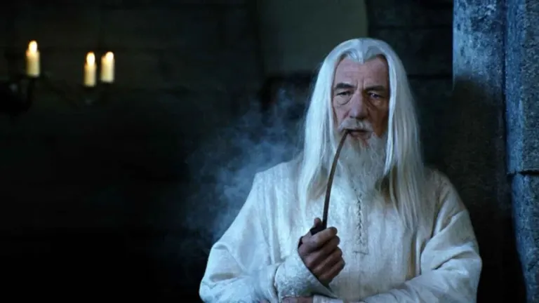 Ian McKellen mocks the actors who turned down the role of Gandalf before it came to him