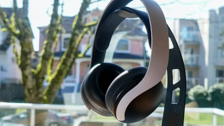 The official 3D wireless headphones for PlayStation plummet to their all-time low