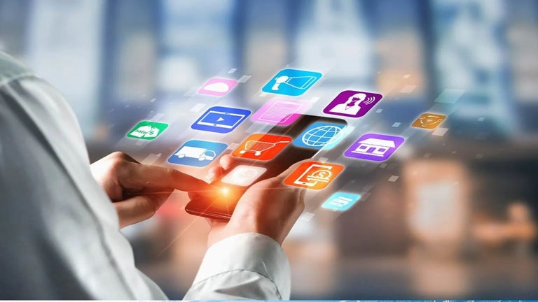 The dominance of social m…