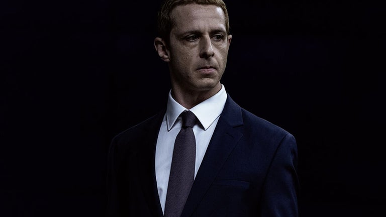 Aaron Sorkin reshoots mix…