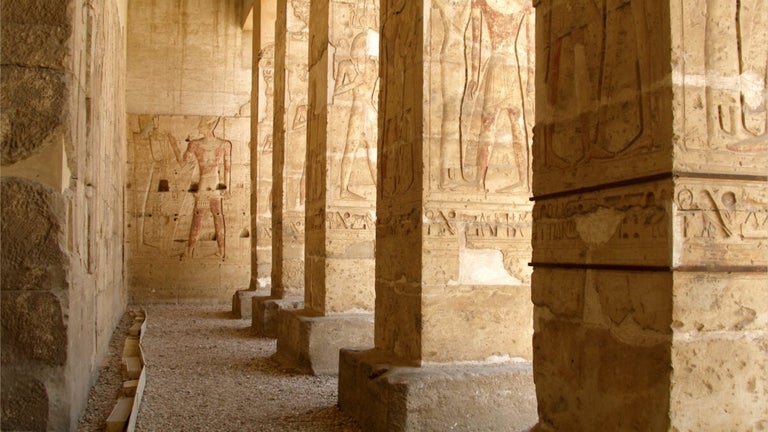 Egypt skulls point to hum…