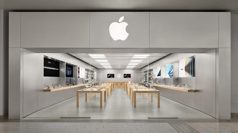 iPhone Duo launches Octob…
