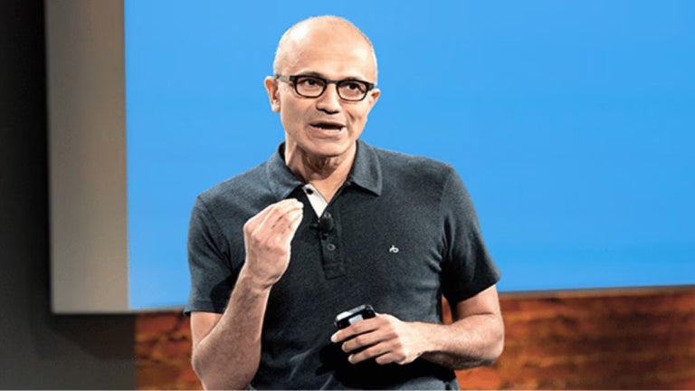 Satya Nadella prend désor…