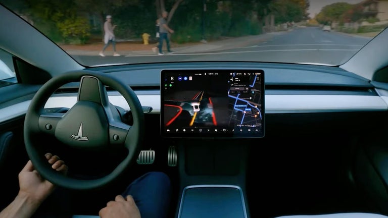 Tesla dément les rumeurs …