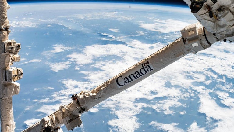 Le Canadarm de la NASA de…