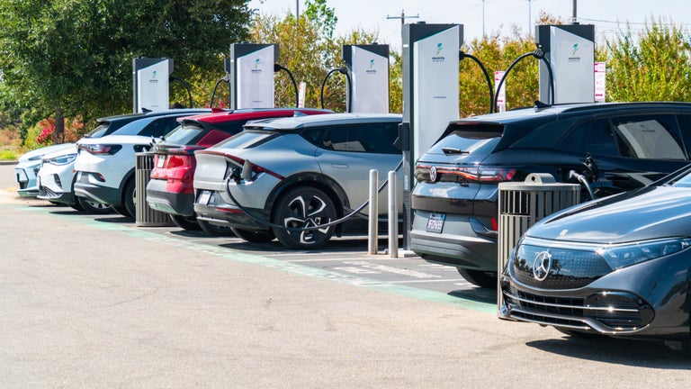 Voitures électriques aux …