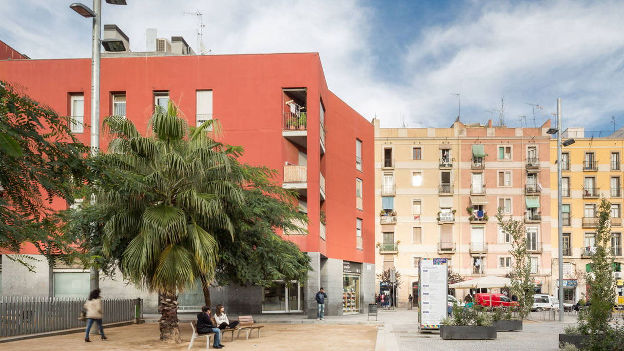 Imagen del artículo: Airbnb recibe una multa e…