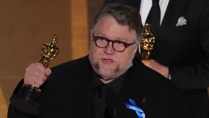 Imagen del artículo: Guillermo del Toro recibe…