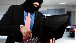 Imagen del artículo: ¿Espionaje empresarial? V…