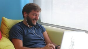 Image of article: The top 5 Skype voice cha…