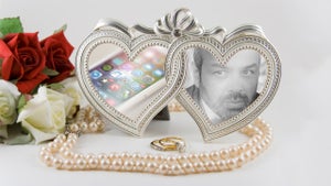 Image of article: Can you really fall in lo…