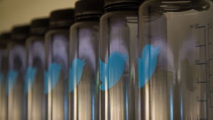 Twitter adds new video an…