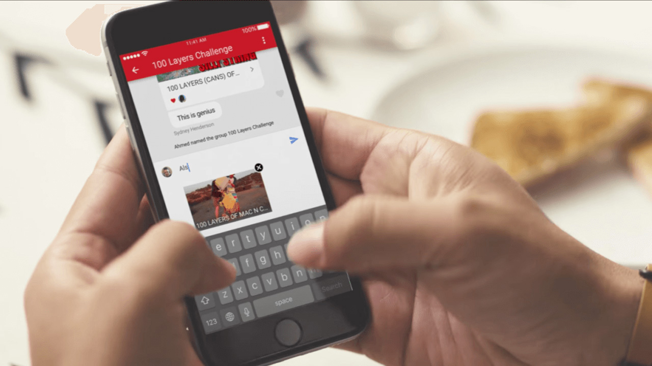 How YouTube chat works an…