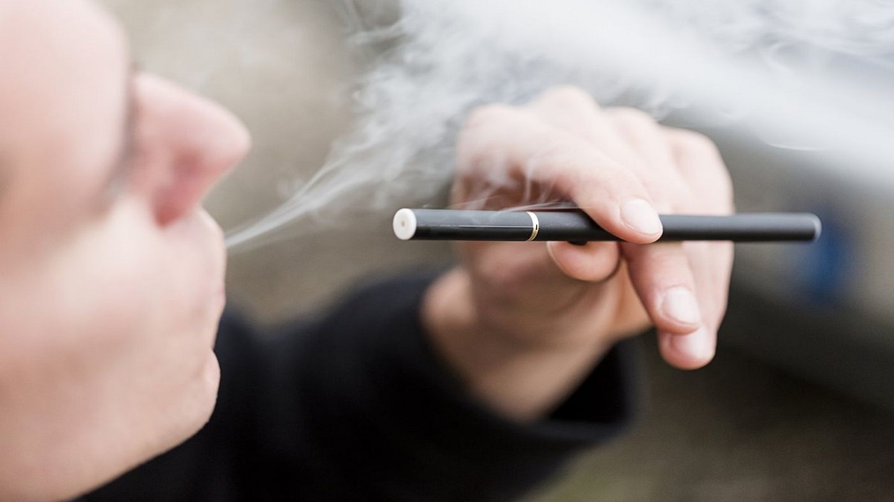 Image of article: Vaping? Your e-cig might …