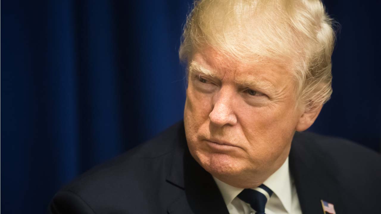 Trump signs executive ord…