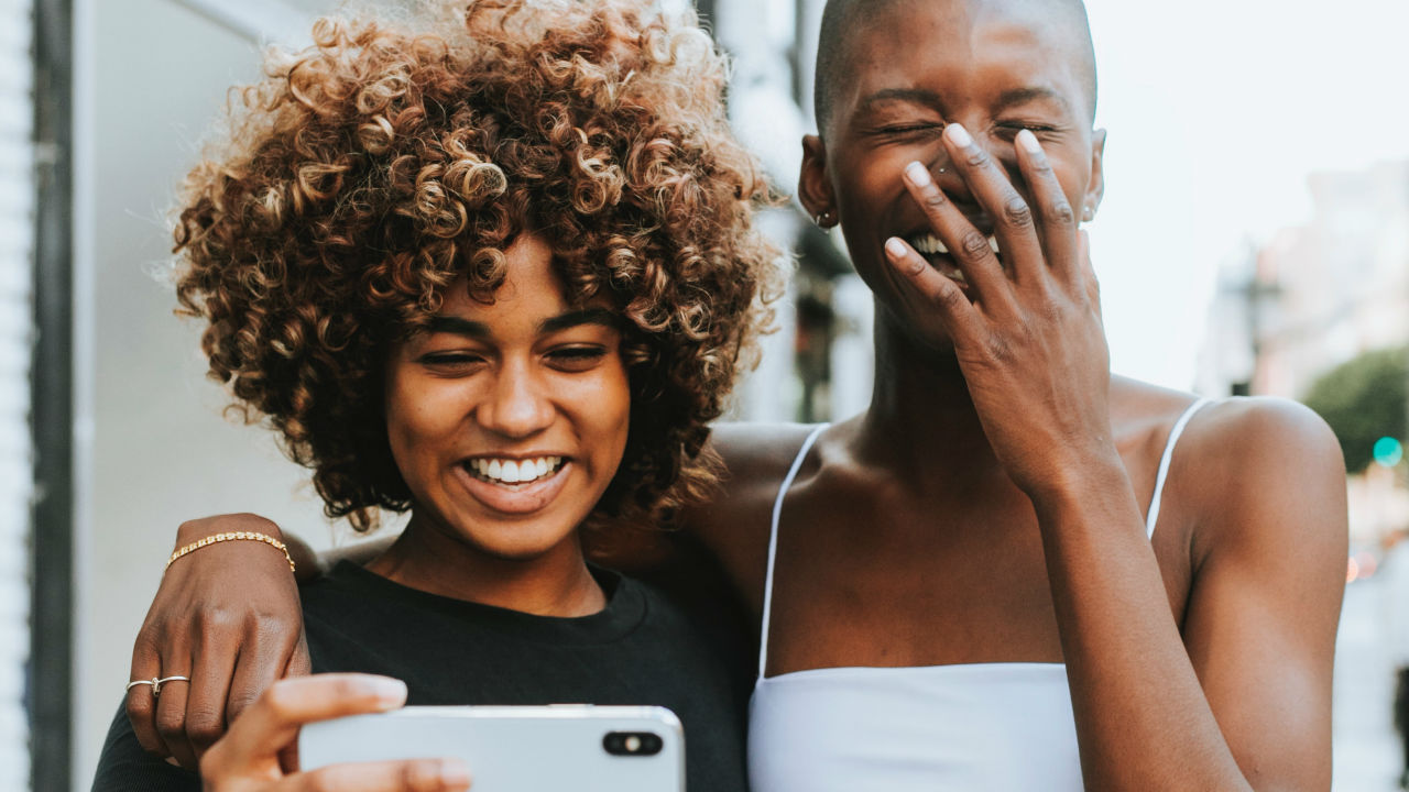 Image of article: 7 of the best selfie apps…