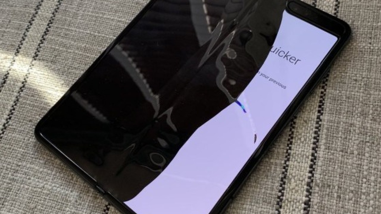 Samsung Galaxy Fold delay…