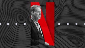 Netflix CEO resigns after…