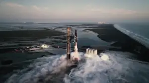 Epic slow-motion footage of the SpaceX Starship liftoff