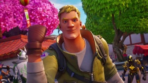 Fortnite returns to its o…