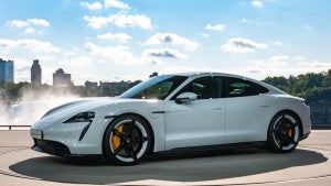 Porsche announces plans t…