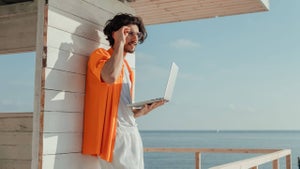 Image of article: Unplug This Summer Withou…
