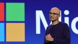 Satya Nadella avisa: se v…