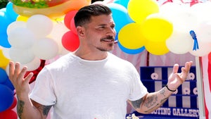Image de l’article : Jax Taylor quitte The Val…