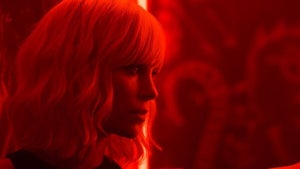 Image de l’article : Charlize Theron ne laisse…